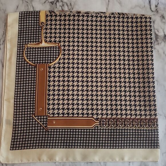 Chic Boho Houndstooth Scarf Black And Beige - Picture 13 of 13
